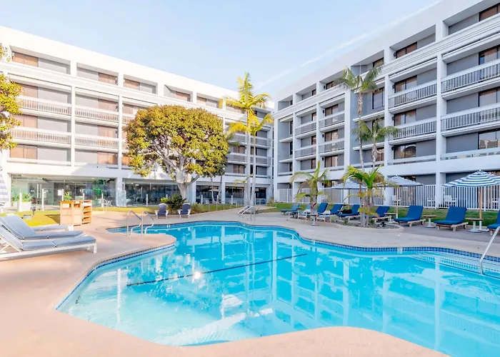 Hotel Mdr Marina Del Rey- A Doubletree By Hilton